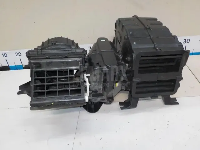 Корпус отопителя для  Chrysler 300M 1998-2004
