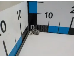 Вставка замка двери