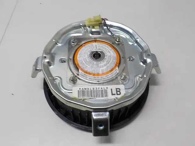Подушка безопасности в рулевое колесо для  Chrysler Crossfire 2003-2008