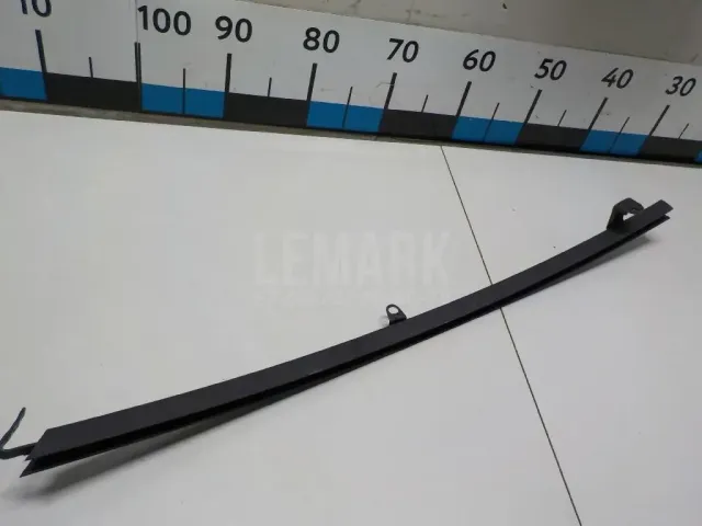 Направляющая стекла двери для  Geely Monjaro / Xingyue L (KX11) 2022