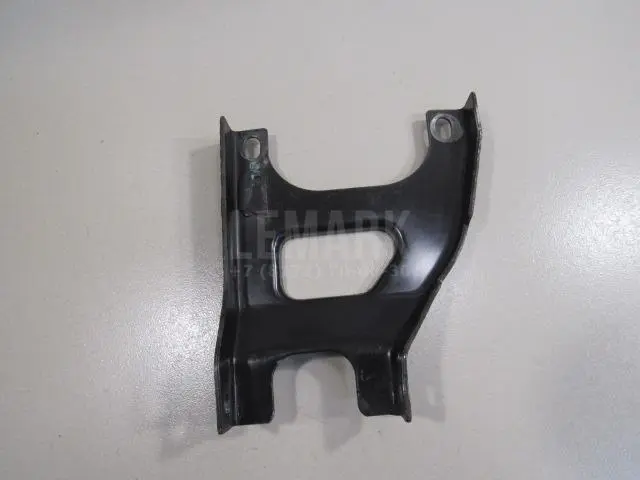 Кронштейн (сопут. товар) для  BMW 4-serie F32/F33/F82 2012-2020