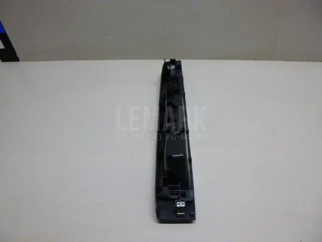 Накладка блока управления стеклоподъемниками для  ERF EC10 1995-2004