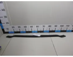 Уплотнитель капота