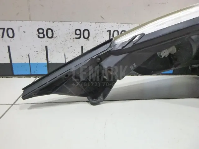 Фара левая для  Chrysler Grand Voyager/Grand Caravan (RT) 2007-2020