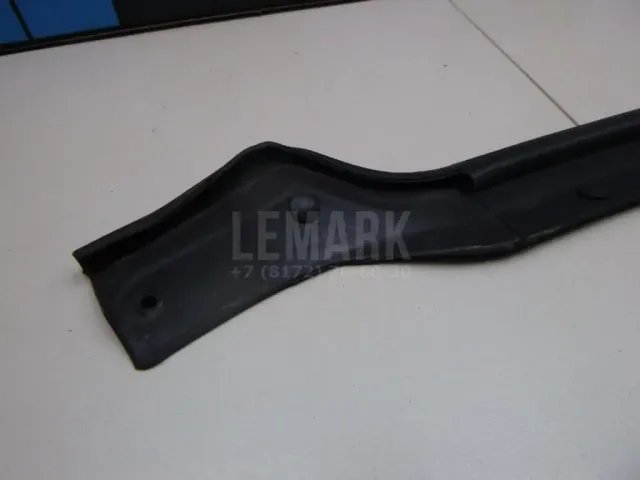 Уплотнитель капота для  Ford C-MAX 2003-2010