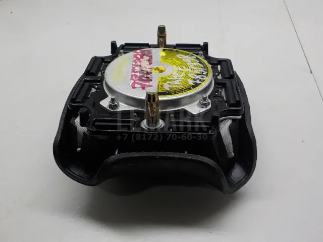 Подушка безопасности в рулевое колесо для  BMW 7-serie F01/F02 2008-2015