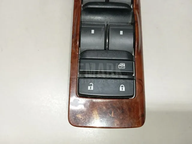 Блок управления стеклоподъемниками для  BMW X1 E84 2009-2015