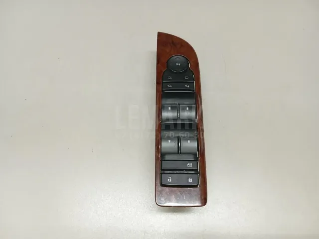 Блок управления стеклоподъемниками для  BMW X1 E84 2009-2015