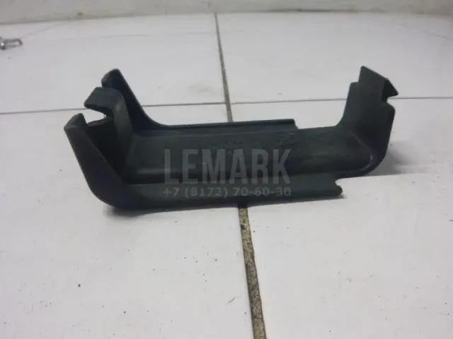 Накладка (кузов внутри) для  Ford America Taurus 1996-2006