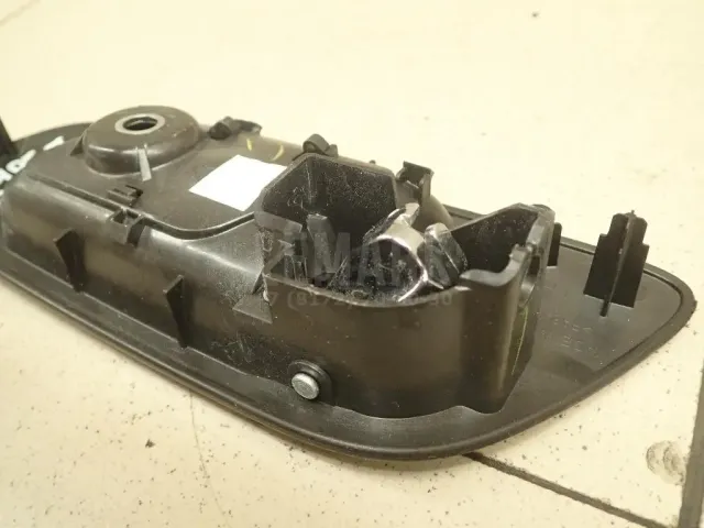 Ручка двери передней внутренняя левая для  Ford America Taurus 1996-2006