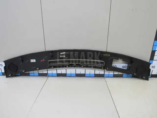 Накладка (кузов внутри) для  Ford Kuga 2008-2012