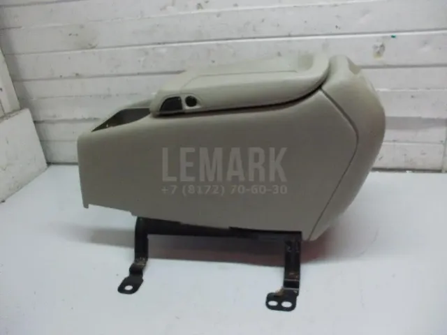 Подлокотник для  Citroen C6 2006-2012