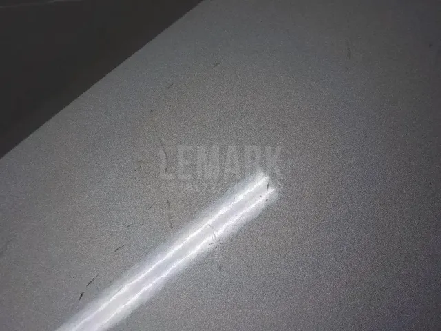 Спойлер (дефлектор) багажника