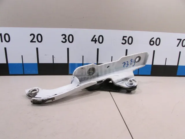 Петля капота левая для  BMW 2-serie F22/F23/F87 2013-2020