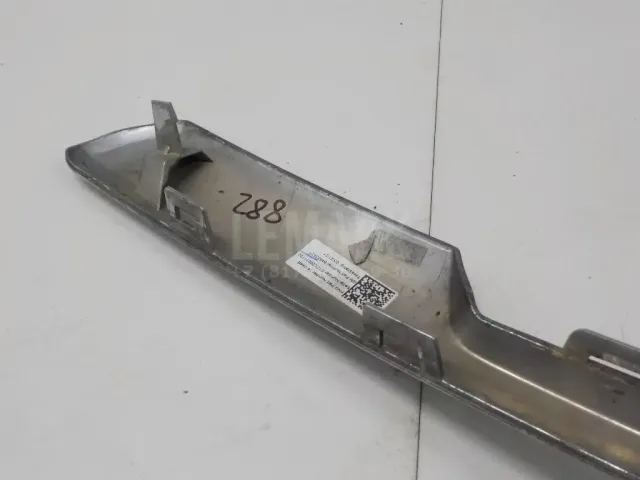 Накладка переднего бампера для  DAF XF 105 2005-2013