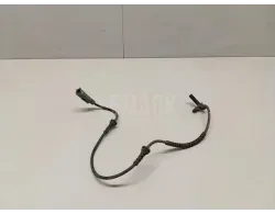 Датчик ABS передний