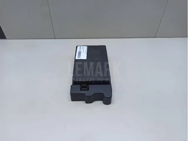 Крышка блока предохранителей для  Ford TRUCK Cargo II 2005