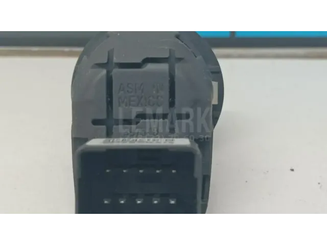 Переключатель регулировки зеркала для  Haval H9 2014-2024