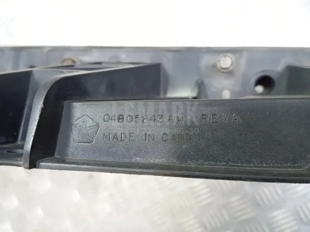 Панель передняя для  BMW X3 E83 2004-2010