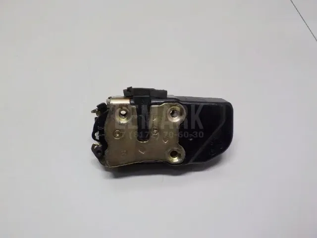 Замок двери задней правой для  Ford Kuga 2008-2012