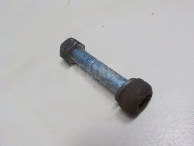 Болт карданный