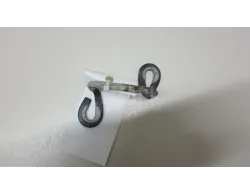 Ответная часть замка капота
