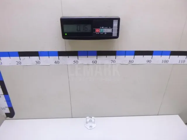 Ответная часть замка капота