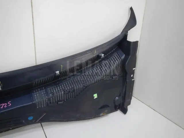 Решетка стеклооч. (планка под лобовое стекло) для  Citroen C5 2004-2008