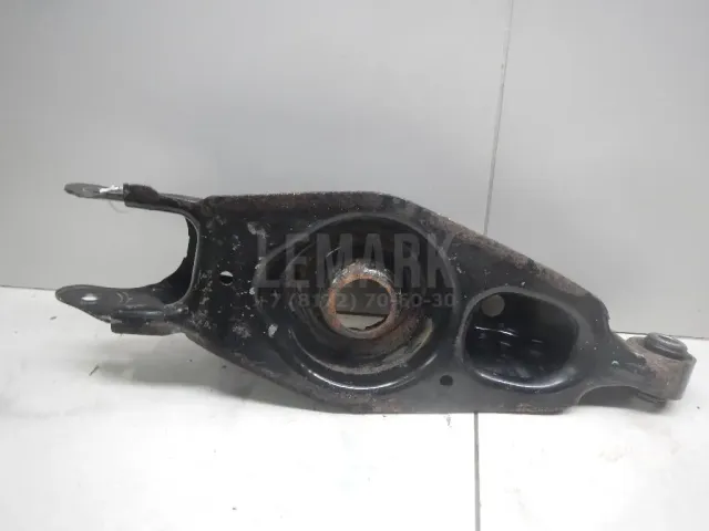 Рычаг задний поперечный для  FAW Besturn B70 2020