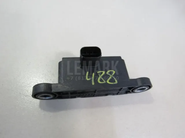 Датчик ускорения для  BMW 3-serie F30/F31/F80 2011-2020