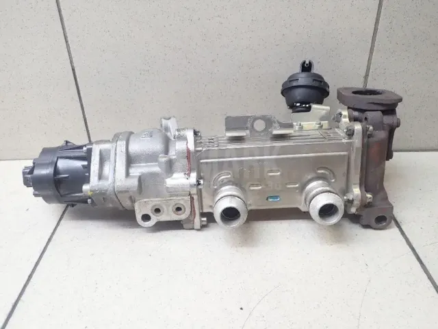 Радиатор системы EGR для  GM Pontiac Vibe 2002-2007