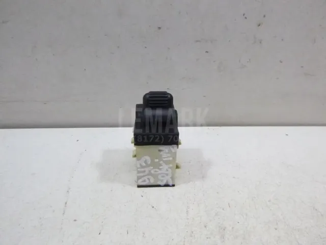 Кнопка центрального замка для  Dodge Caliber 2006-2011