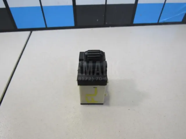 Кнопка центрального замка для  BMW 4-serie F32/F33/F82 2012-2020