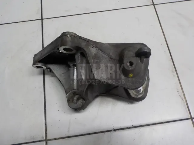 Кронштейн двигателя задний для  Audi A3 [8V] 2013-2020