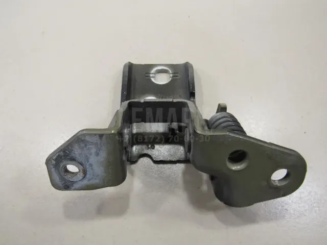 Петля двери передней правой верхняя для  Ford Focus III 2011-2019
