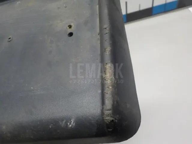 Накладка переднего бампера под номер для  Chevrolet Tracker 1998-2008