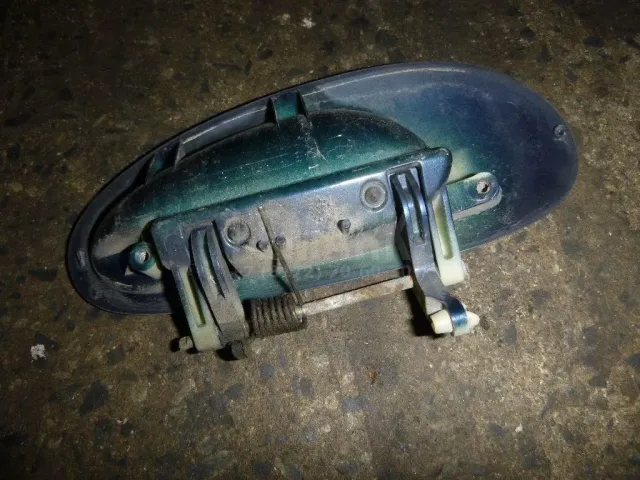 Ручка двери задней наружная левая для  Ford Focus II 2008-2011