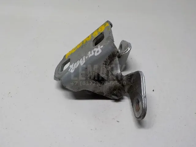 Петля двери передней правой верхняя для  DAF 85 1992-1998