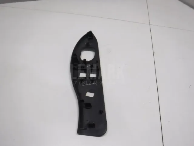 Накладка блока управления стеклоподъемниками для  Citroen Berlingo II (B9) 2008-2022