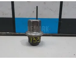 Гайка колеса