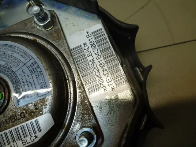 Подушка безопасности в рулевое колесо для  BMW 4-serie F32/F33/F82 2012-2020