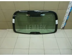 Стекло двери багажника