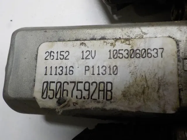 Стеклоподъемник электр. задний правый для  BMW X3 E83 2004-2010