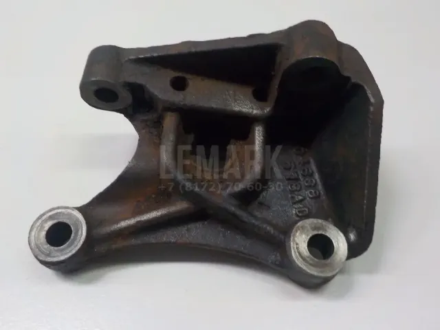 Кронштейн опоры КПП для  GM Pontiac Vibe 2002-2007