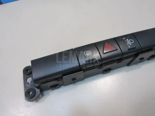 Блок кнопок для  BMW 2-serie F45/F46 Tourer 2015-2022