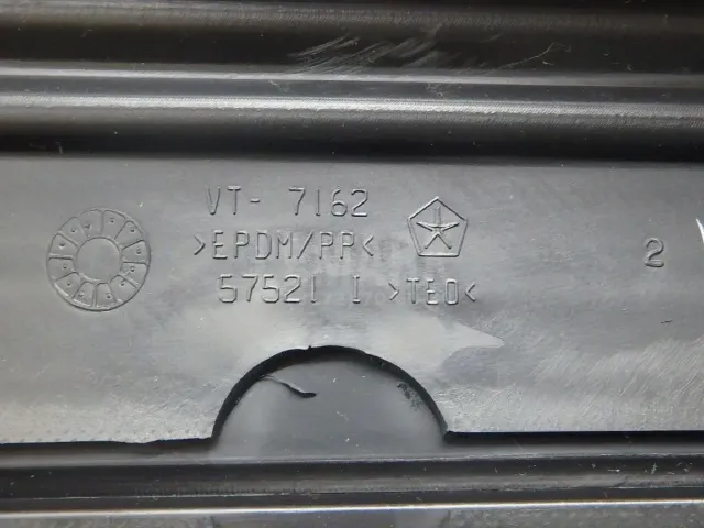 Крышка подушки безопасности (в торпедо) для  BMW X5 E53 2000-2007