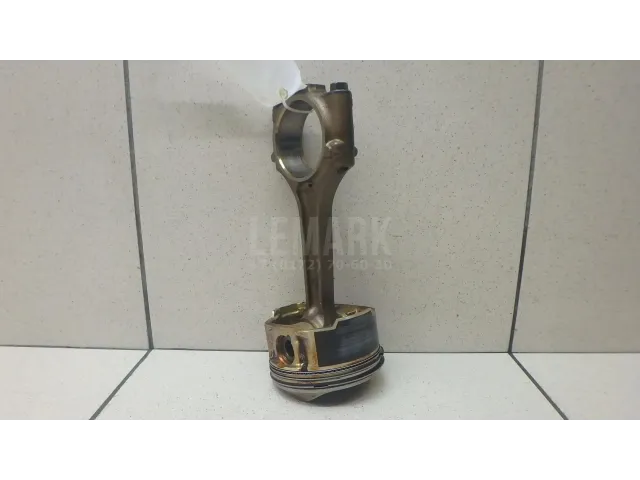 Поршень с шатуном для  BMW X3 E83 2004-2010