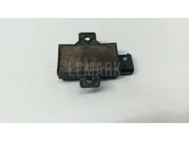 Антенна для  Ford Kuga 2008-2012