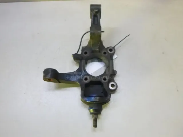 Кулак поворотный передний левый для  Ford Fusion 2002-2012