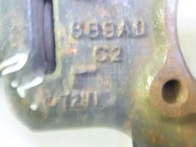 Кулак поворотный передний левый для  Ford Fusion 2002-2012